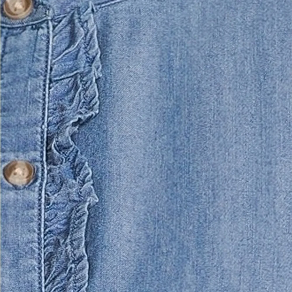 Terra & Sky NEW Ruffle Front Button Down Chambray Blouse Blue - Plus Size 3X - Picture 5 of 9